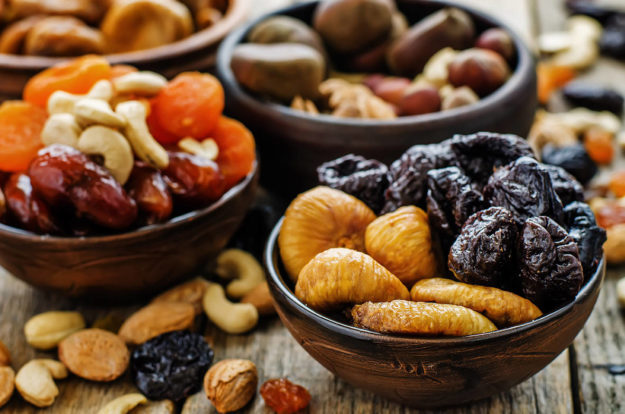roi des noix roasting factory montreal healthy nuts king of nuts dried fruit